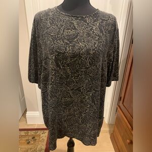 Jones New York Black and Cream Silk Shirt